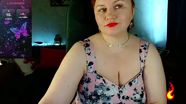 Snapshot of Nikki_March chatting on 10/04/25, 08:16 Nikki March online show from 10/04/25, 08:16