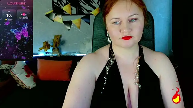 Snapshot of Nikki_March chatting on 10/14/25, 08:59 Nikki March online show from 10/14/25, 08:59