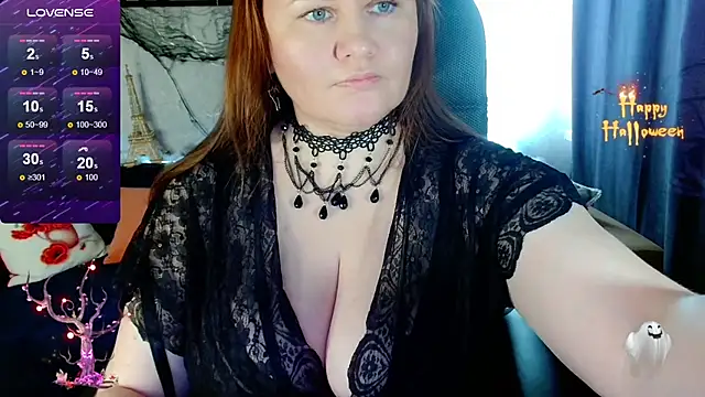 Nikki March online show from 10/30/25, 08:56