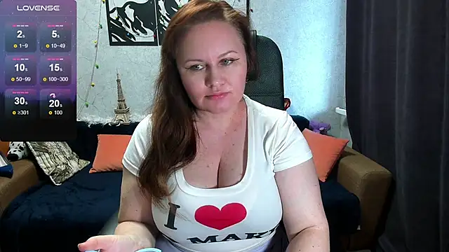 Snapshot of Nikki_March chatting on 06/12/26, 02:04 Nikki March online show from 06/12/26, 02:04
