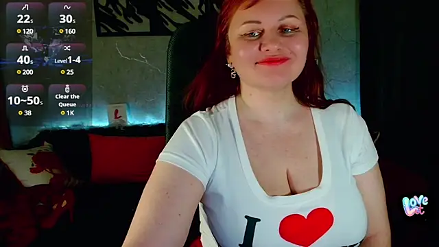 Snapshot of Nikki_March chatting on 02/25/25, 05:30 Nikki March online show from 02/25/25, 05:30