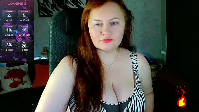 Snapshot of Nikki_March chatting on 09/18/25, 04:10 Nikki March online show from 09/18/25, 04:10