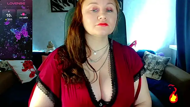 Snapshot of Nikki_March chatting on 10/09/25, 09:10 Nikki March online show from 10/09/25, 09:10