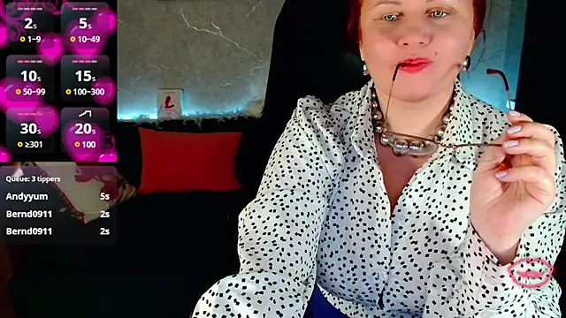 Snapshot of Nikki_March chatting on 03/14/25, 06:29 Nikki March online show from 03/14/25, 06:29