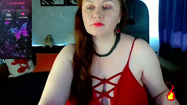 Snapshot of Nikki_March chatting on 09/12/25, 07:52 Nikki March online show from 09/12/25, 07:52