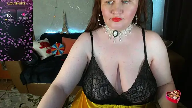 Nikki March online show from 02/15/26, 12:04