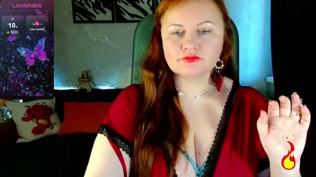 Snapshot of Nikki_March chatting on 09/13/25, 02:06 Nikki March online show from 09/13/25, 02:06