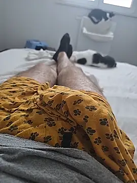 tibi2003 10 online show from 12/16/25, 11:36