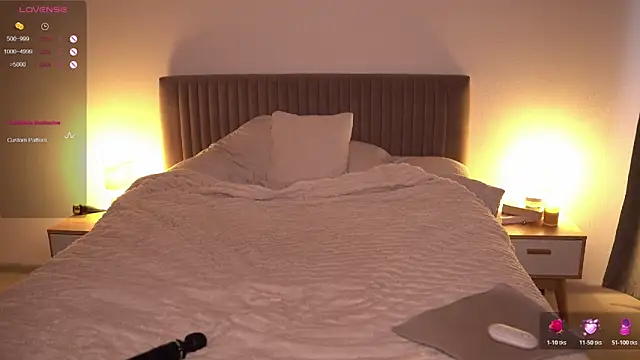 arielbell  online show from 11/20/25, 12:17