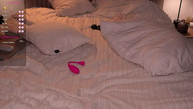 arielbell  online show from 04/13/26, 08:02