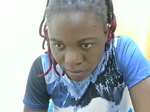 Snapshot of Ebony_jojo chatting on 10/21/25, 04:34 Ebony jojo online show from 10/21/25, 04:34