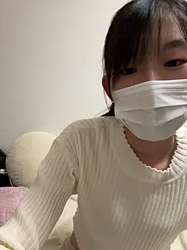 Snapshot of -Rinka- chatting on 04/23/26, 01:13 -Rinka- online show from 04/23/26, 01:13
