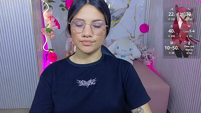 Snapshot of Chiara_tay chatting on 06/26/26, 11:38 Chiara tay online show from 06/26/26, 11:38