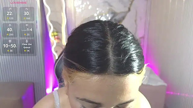 Chiara tay online show from 04/11/26, 07:28