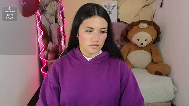 Chiara tay online show from 10/26/25, 02:56