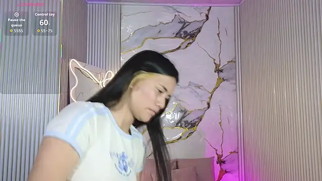 Chiara tay online show from 04/06/26, 07:15