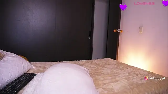 daycass  online show from 12/14/25, 11:54