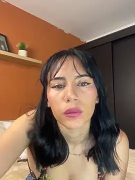 daycass  online show from 12/21/25, 08:31