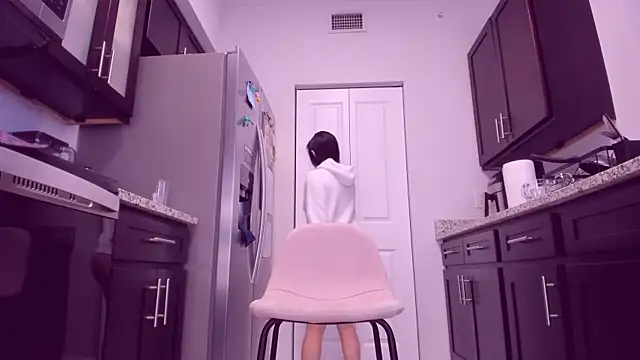 AngieDaniels1 online show from 11/13/25, 01:15