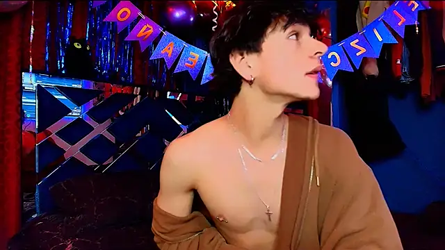 Luke Howland online show from 11/14/25, 12:03