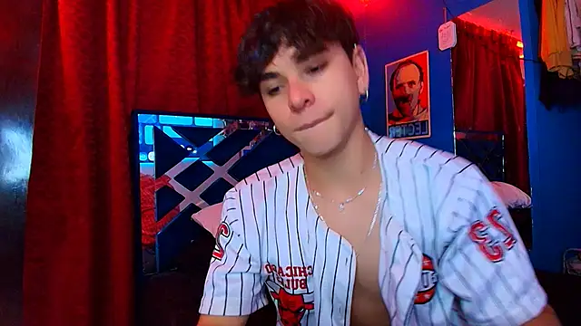 Snapshot of Luke_Howland chatting on 06/02/26, 11:49 Luke Howland online show from 06/02/26, 11:49