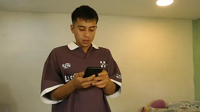 danielitopapuu online show from 05/15/26, 02:59