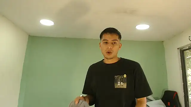 danielitopapuu online show from 02/17/26, 04:15