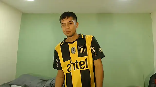 danielitopapuu online show from 02/11/26, 03:06