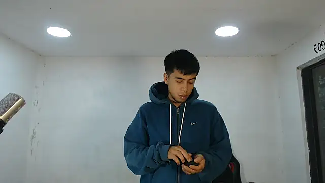 danielitopapuu online show from 10/17/25, 11:34