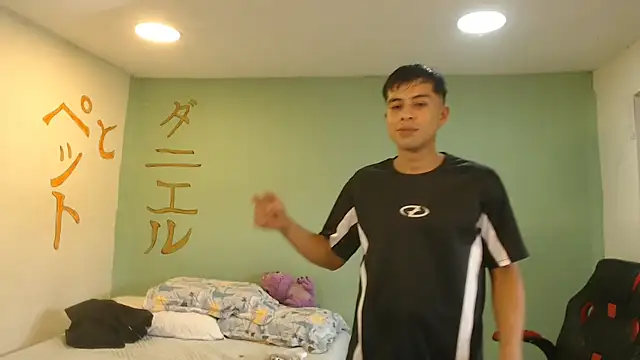 danielitopapuu online show from 07/17/26, 07:55