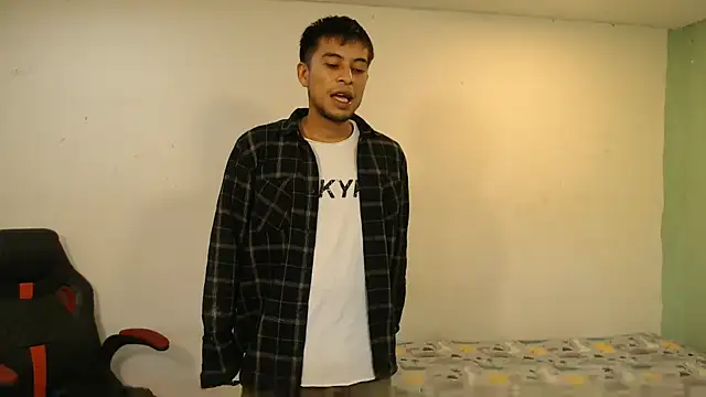 danielitopapuu online show from 05/26/26, 01:20