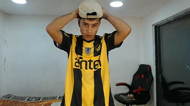 danielitopapuu online show from 09/24/25, 10:48