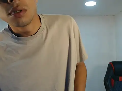 danielitopapuu online show from 11/05/25, 01:36