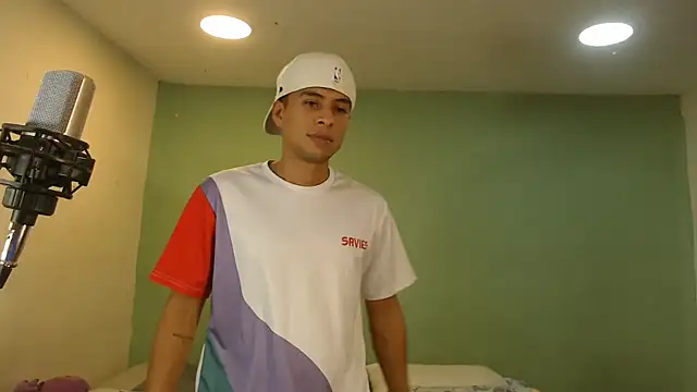danielitopapuu online show from 06/12/26, 01:25