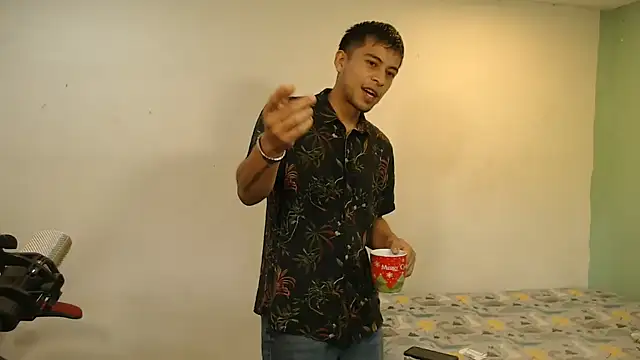 danielitopapuu online show from 05/22/26, 01:53