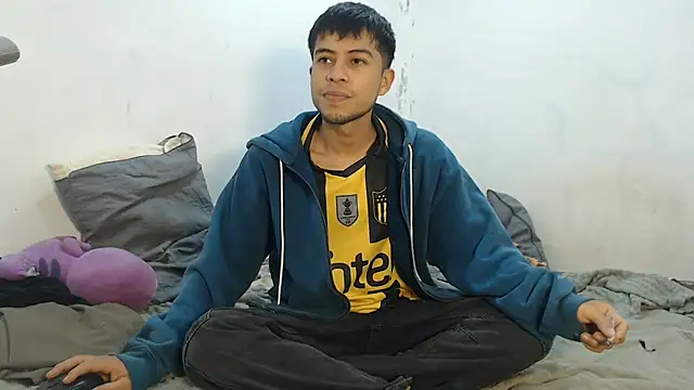 danielitopapuu online show from 10/15/25, 09:39