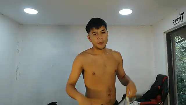 danielitopapuu online show from 10/30/25, 12:36