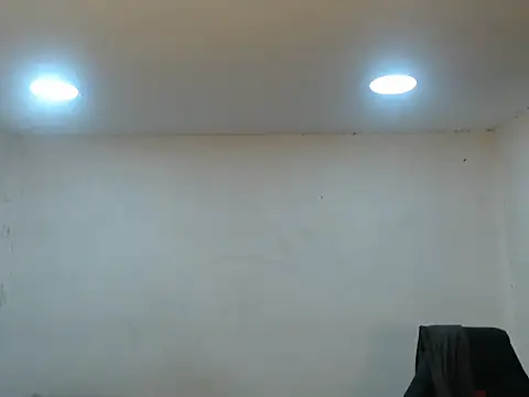 danielitopapuu online show from 10/28/25, 02:45