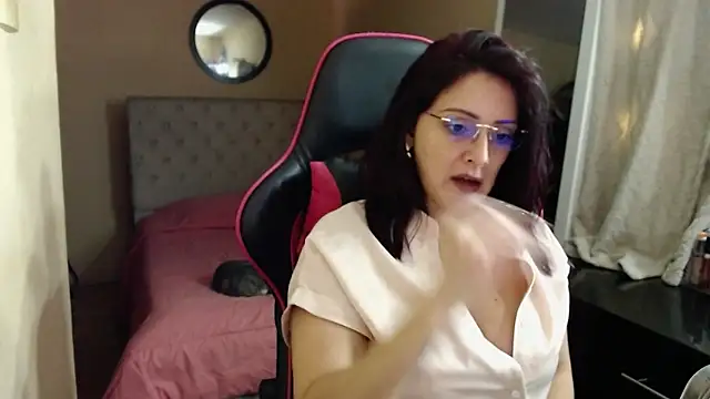 Carol Scottt online show from 03/18/26, 09:15