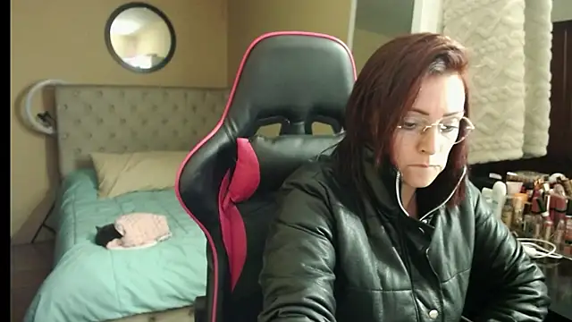 Carol Scottt online show from 09/23/25, 11:12