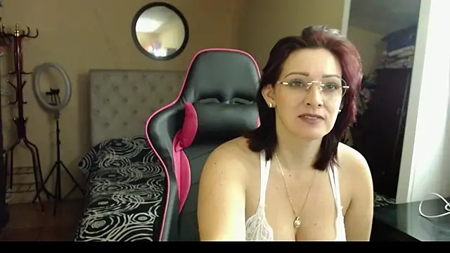 Carol Scottt online show from 03/03/25, 04:58