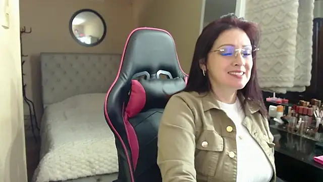 Carol Scottt online show from 03/22/26, 06:09