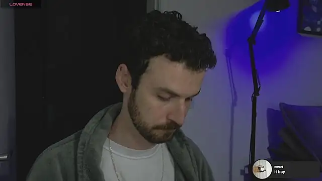 Snapshot of sexxxsutra chatting on 11/10/25, 10:59 sexxxsutra online show from 11/10/25, 10:59