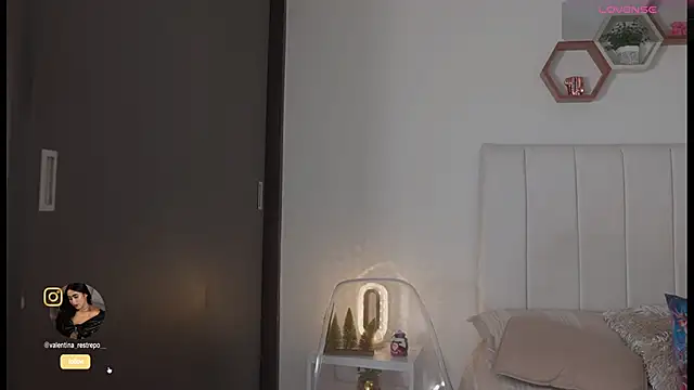 Madison evans1 online show from 11/26/25, 05:07