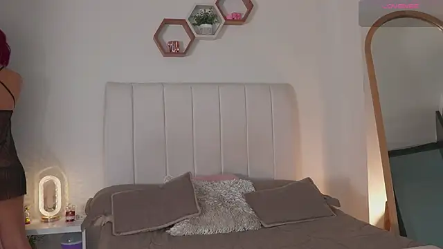 Madison evans1 online show from 05/14/26, 06:43