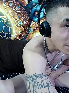 --D-a-D-D-y- online show from 12/22/25, 09:09