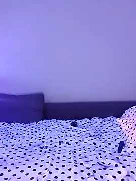 McdyllanXX online show from 12/20/25, 12:02