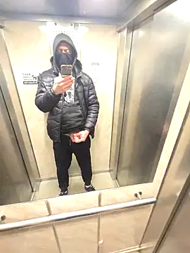 McdyllanXX online show from 01/13/25, 12:09