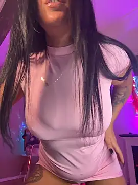 CarolaDrago online show from 11/26/25, 08:25