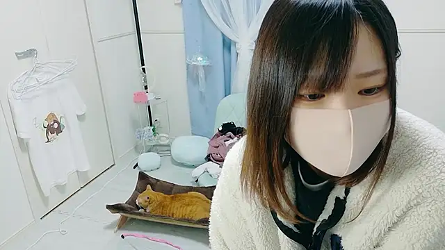 Snapshot of MEI--55 chatting on 11/14/25, 09:02 MEI--55 online show from 11/14/25, 09:02